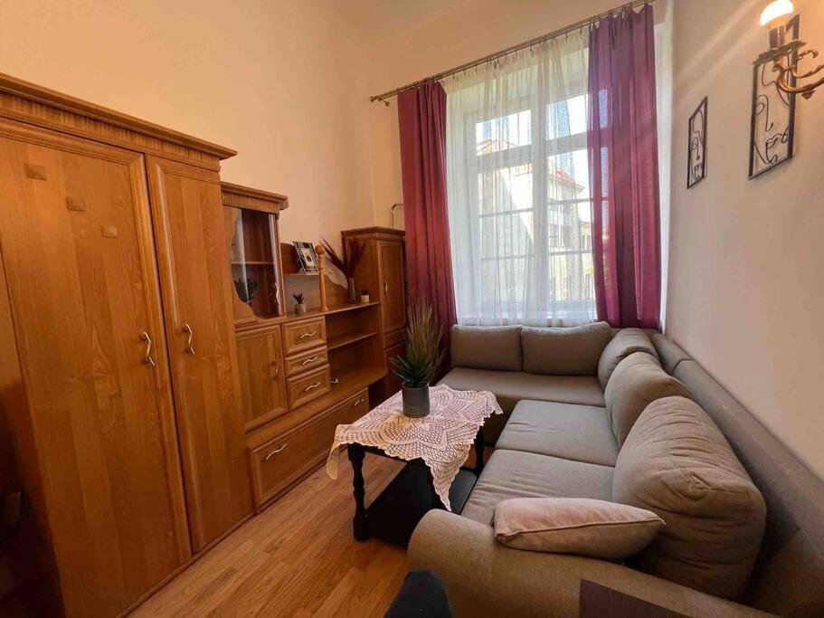 Grodzka / Apartment With Balcony Красков Екстериор снимка