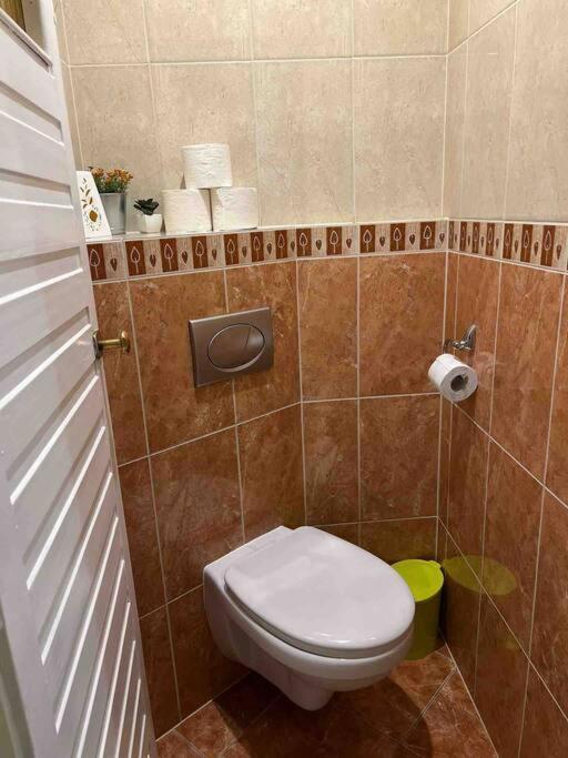 Grodzka / Apartment With Balcony Красков Екстериор снимка
