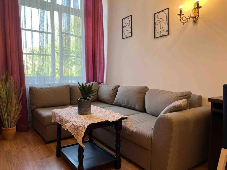 Grodzka / Apartment With Balcony Красков Екстериор снимка